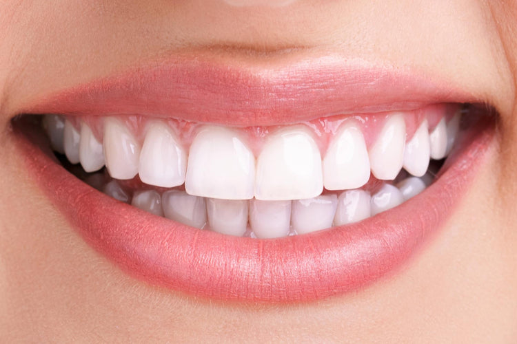 What Is the Best Method to Whiten Teeth? (Full Guide for 2025)